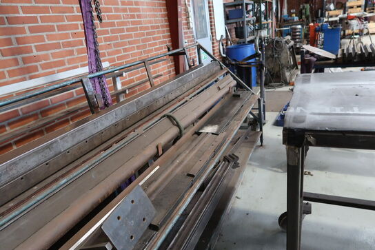 Stativ med div. jern