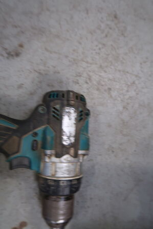 2 stk. akku håndværktøj MAKITA DGA506 m.fl.