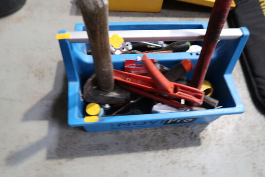 Kasse med div. Værktøj