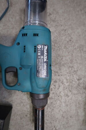 Akku håndværktøj MAKITA DRV250 med batteri og lader