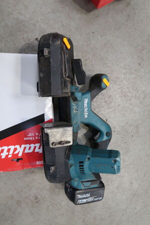 Akku båndsav MAKITA DPB181 med batteri