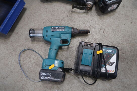 Akku håndværktøj MAKITA DRV250 med batteri og lader