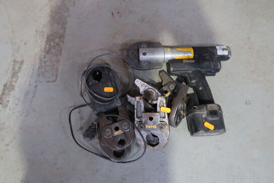 Akku radialpresse REMS 578001 med batteri, lader m.m.