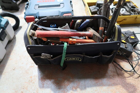 Værktøjstaske med div. Værktøj