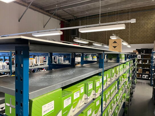 Stort parti lagerreoler