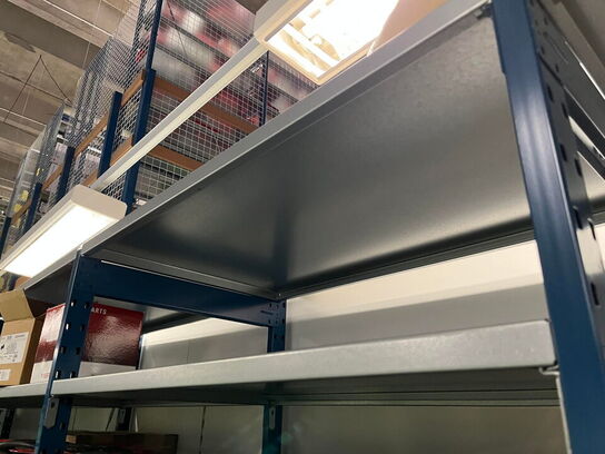 Stort parti lagerreoler