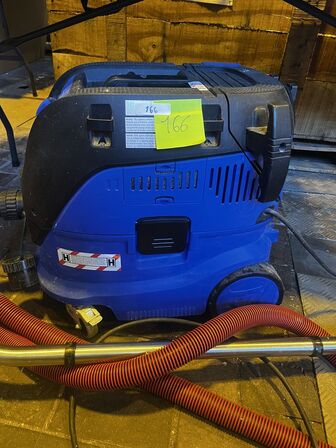 Vacuum cleaner NILFISK