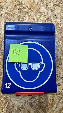 Safety glass storage box 3M
