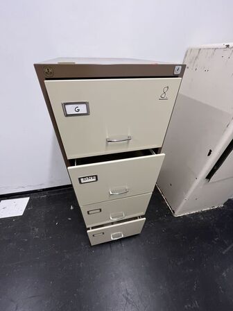 Arkivskab med fire skuffer