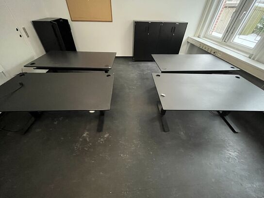 Fire hæve/sænkeborde, assorterede. 