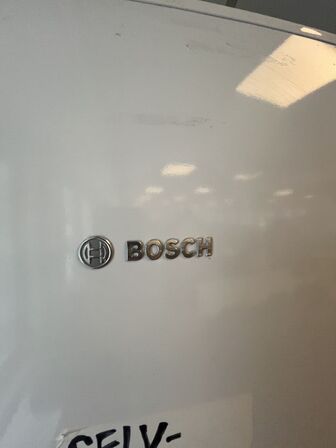 Bosch køleskab. 