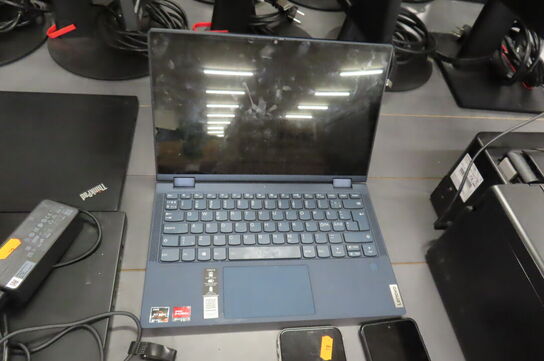 Bærbar computer LENOVO YOGA 6