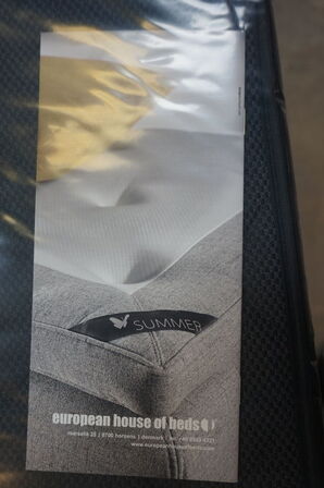 Vega Elevationsseng 90x200 cm m. 7 zoners comfort madras og top