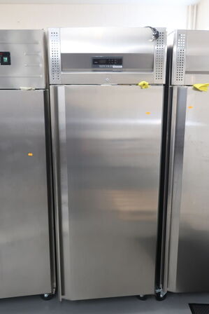 Køleskab TEFCOLD RK710