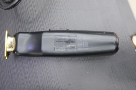 2 stk. barbermaskiner ANDIS NATION, LOPROPX