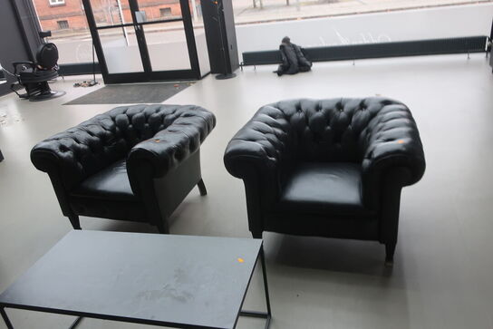 2 stk. lænestole samt sofa og sofabord