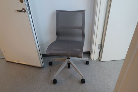Kontorstol HERMAN MILLER SETU