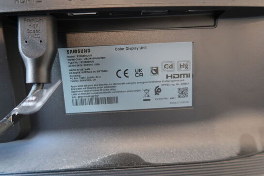 Computerskærm SAMSUNG S32A600UUU med dockingstation, tastatur og mus 