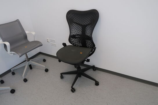Kontorstol HERMAN MILLER Mirra 2