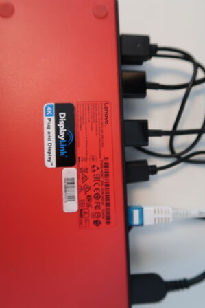 Computerskærm SAMSUNG S32A600UUU med dockingstation LENOVO