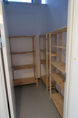 3 stk. lagerreoler uden indhold