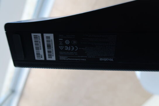 Fjernsyn PHILIPS 70BFL2114/12 med soundbar YEALINK