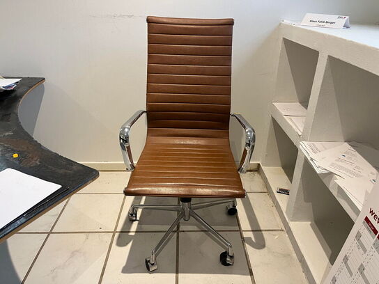 El. hæve/sænke skrivebord og kontorstol