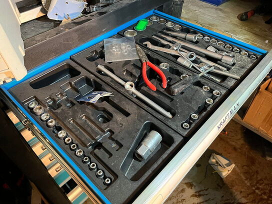 Tøm rummet for det på billederne