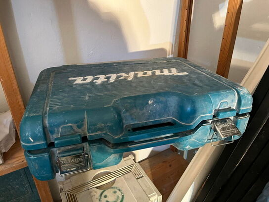 Tøm rummet for det på billederne