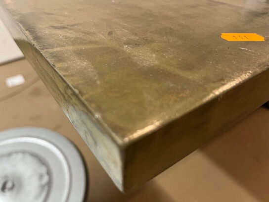 Spisebord og whiteboard