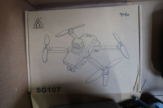 Palle med div. Droner ZLZN SG107 (stand kendes ikke)
