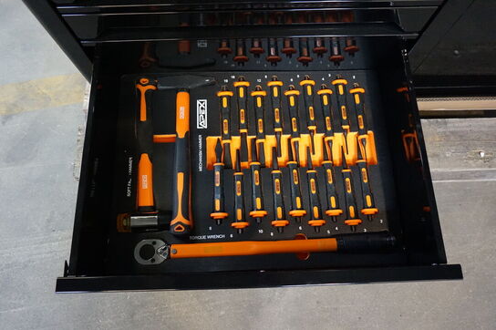 Apex techseries XXXL Værkstedsvogn med værktøj, 7 skuffer & skab 