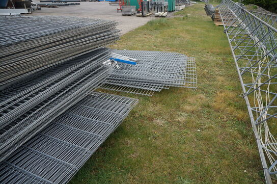 Stort parti byggehegn, uden ramme