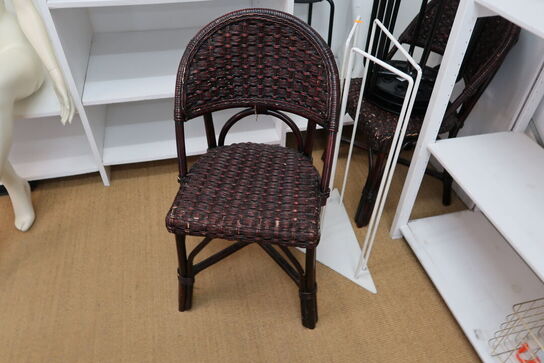 Div. Stole, tøjstativer m.m.