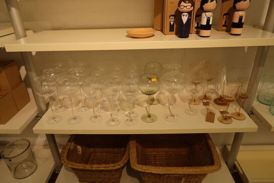 Div. Pyntegenstande, glas, baser til kubus stager m.m.