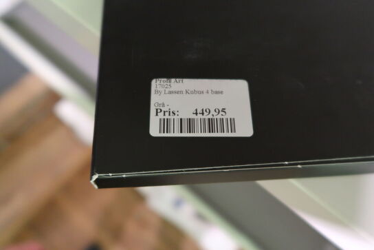 Div. Pyntegenstande, glas, baser til kubus stager m.m.