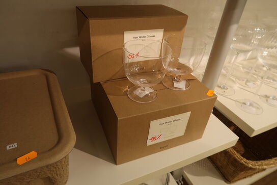 Div. Pyntegenstande, glas, baser til kubus stager m.m.