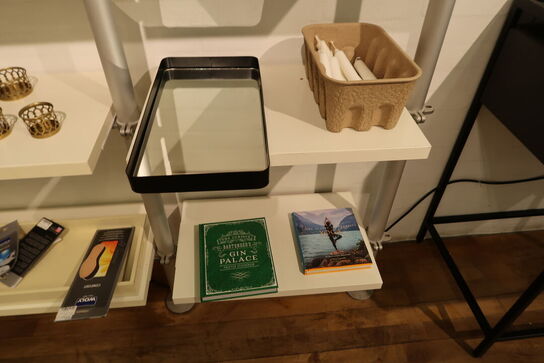 Div. Pyntegenstande, glas, baser til kubus stager m.m.