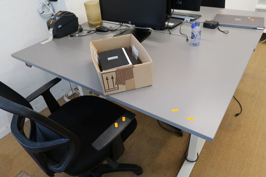 Kontorstol samt el. hæve/sænke skrivebord