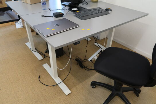 Kontorstol samt el. hæve/sænke skrivebord