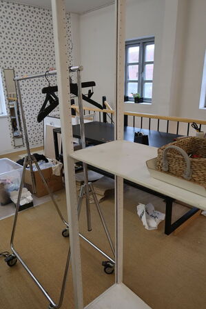 Reolsystem med indhold