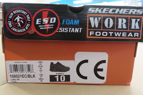 Skridsikker sko SKECHERS str. 40