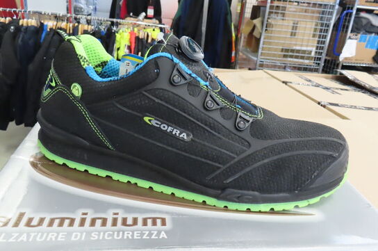 Sikkerhedssko COFRA str. 47