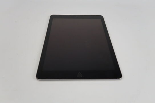 Apple iPad 6th Gen Wi-Fi+Cellular 128 GB