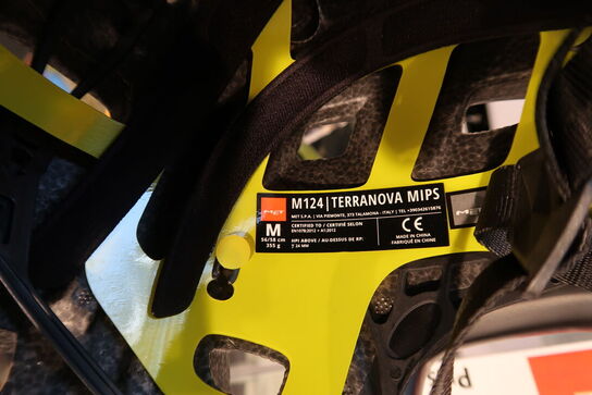 Cykelhjelm MET M124 Terranova Mips str. M