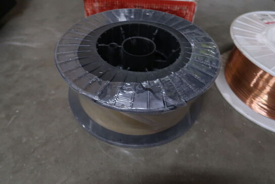 3 ruller Svejsetråd Hyundai SM-70 15 kg