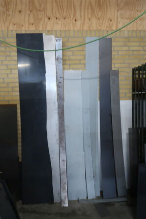 Varelager af diverse metal og plader - Se alle billeder