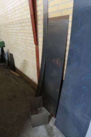 Varelager af diverse metal og plader - Se alle billeder