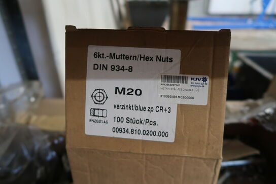 2 stk. Stålreoler med indhold 