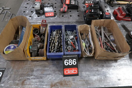 Diverse værktøj, bor m.m. 